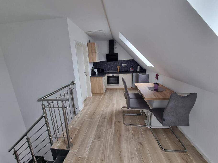 75 m² Apartment Friedensglück near Düsseldorf Willich Buitenkant foto