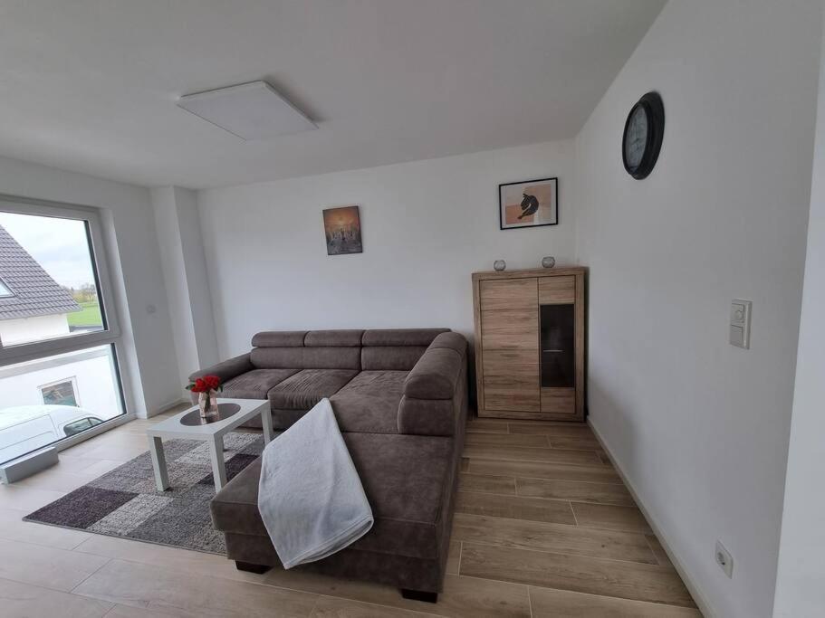 75 m² Apartment Friedensglück near Düsseldorf Willich Buitenkant foto
